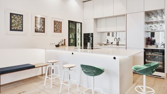 Hochwertige Materialien und durchdachte Funktionen – eine Küche mit Stil.